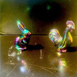 fenton carnival glass rooster and bunny figurine